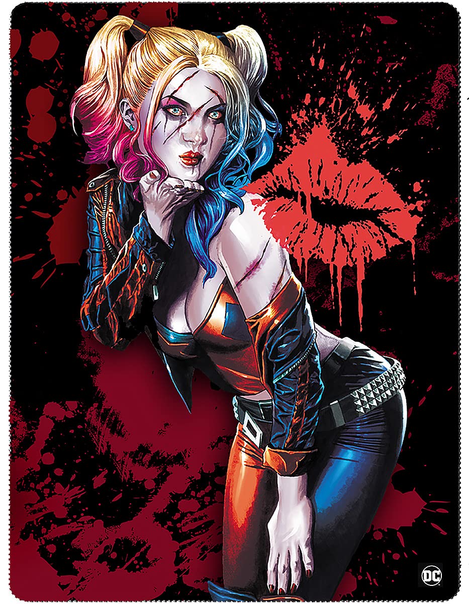 Amazon.com: DC Comics - Harley Quinn - Kiss - Fleece Blanket with
